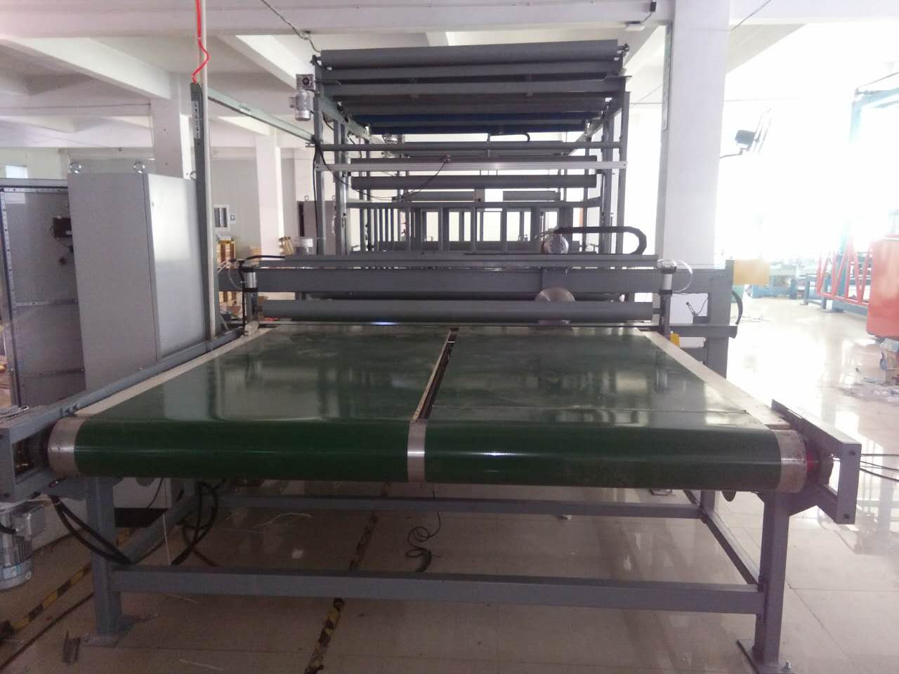 自動(dòng)橫切刀